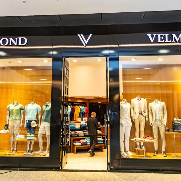 Foto da VELMOND