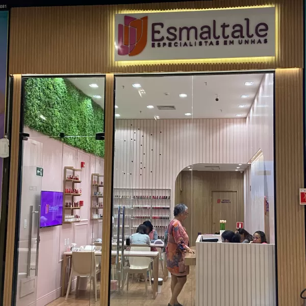 Foto da ESMALTALE